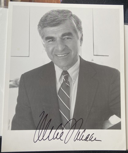 SIGNIERT ca.1988 Michael Dukakis demokratischer Präsidentschaftskandidat Foto: PSA LOA - Bild 2 von 3