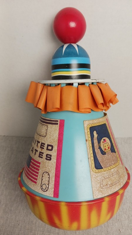Ohio Art Toy Creation UNITED STATES SPACE CAPSULE WHIRLING TOP TIN TOY 68!
