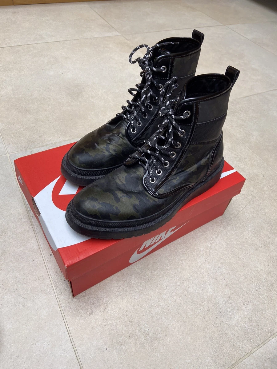 Camo chelsea cheap boots