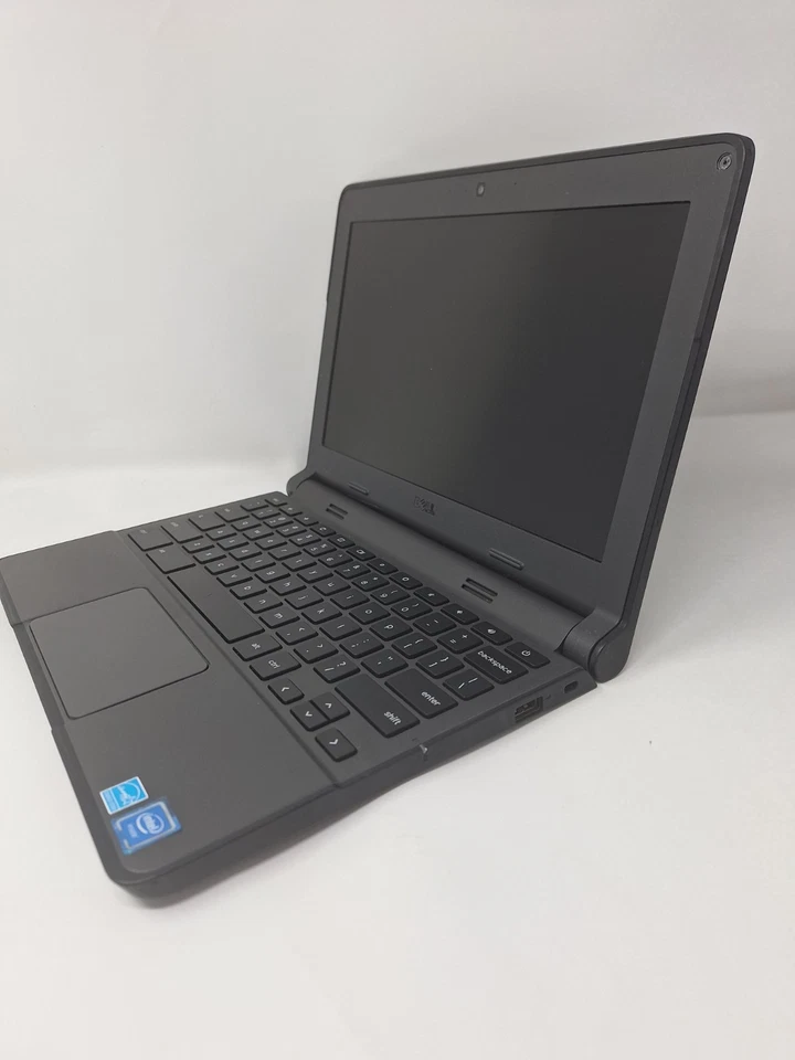 Dell Chromebook 11 Model P22T  For parts and or Repair - Image 2 of 4