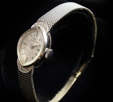 EXQUISITE MID-CENTURY 18K & DIAMOND LADIES BU...