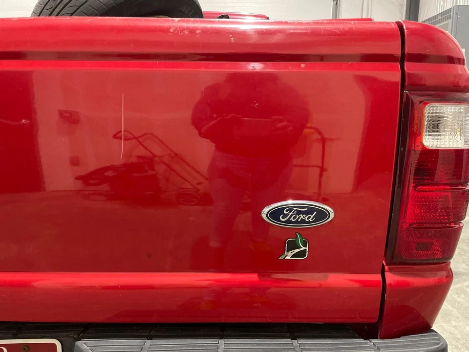 93-05 RANGER Tailgate Styleside Vermillion Solid-PNEGC Foto 4 de 4