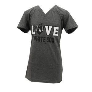 girls white sox shirt