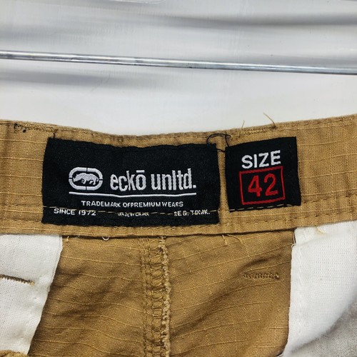 Ecko Unlimited Men's Cargo Shorts Size 42 Khaki Tan Brown Y2K - Picture 5 of 7