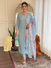 Women' s Roman Silk Embroidery Kurta with Pant  Dupatta