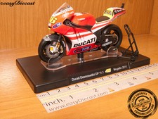 DUCATI DESMOSEDICI GP11.1 1/18 VALENTINO ROSSI MUGELLO 2011
