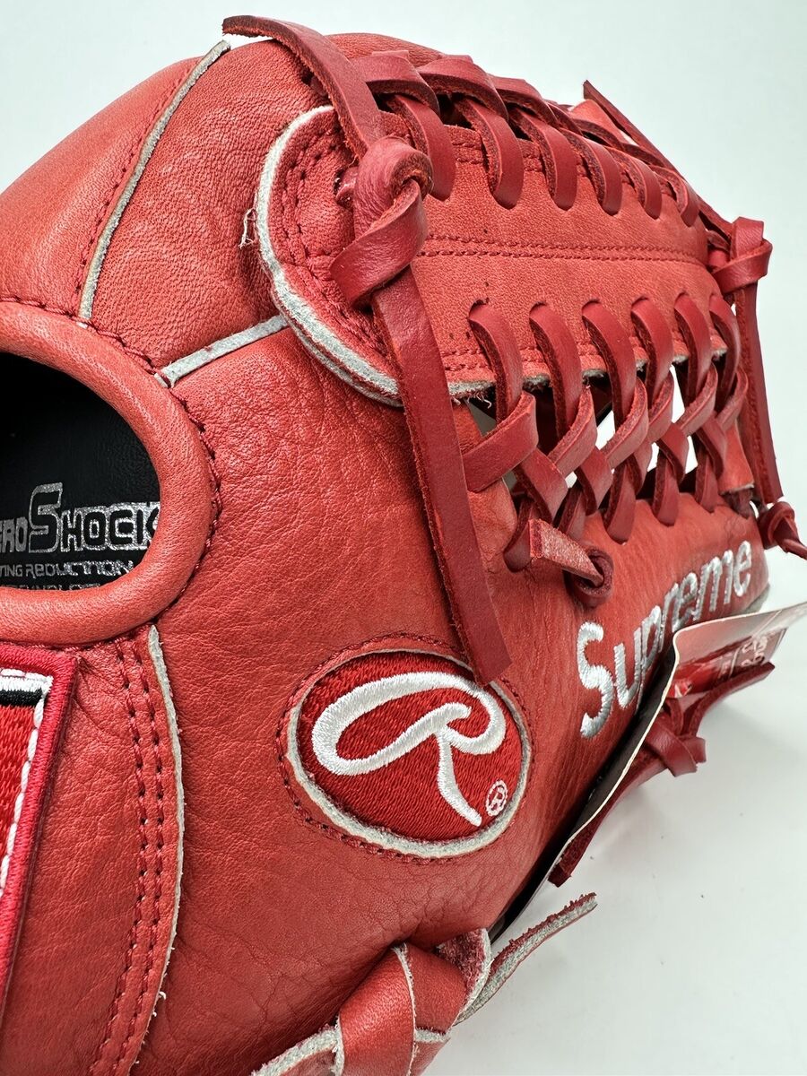 Supreme Rawlings Baseball Glove