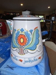 Berggren Swedish Enamel Coffee Pot Kettle Alla Jordiska Skatter Folk Art 60's