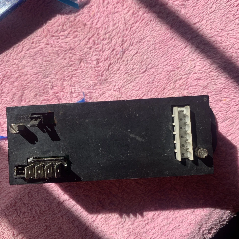 Коробка управления дозированной подушечкой Elektra 7 кнопок 220 В деталь No: 01860034 эспрессо-машина - Изображение 3 из 4