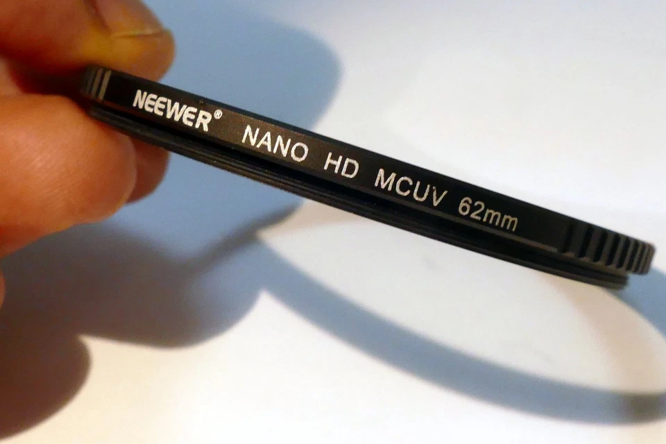 Neewer NANO HD 62mm Lens Protect clear Filter MC UV Wide angle Low Profile thin - Image 3 of 4