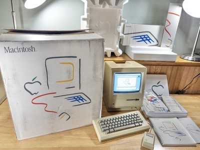 1984 APPLE MACINTOSH 128K MATCHING # BOX Set Original Mac Model M0001 WORKS RARE