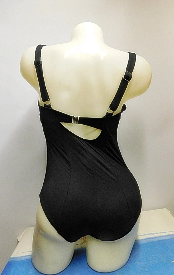 Kris Line Bügel Badeanzug Gr.38(75) komplett gefüttert hoher Rücken Cup D/E - Bild 2 von 2