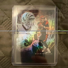Panini Illusions 2020 Joe Burrow Cincinnati Bengals #5 Rookie Football Card. rookie card picture