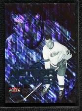 2021-22 Upper Deck Fleer Ultra Meteor Shower Gordie Howe #ST-41 HOF c6q
