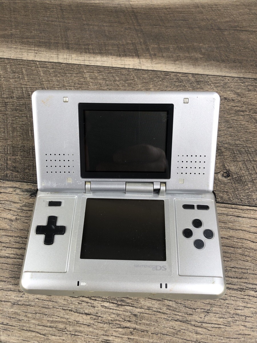 Nintendo DS Original NTR-001 Silver Video Game System⚠️￼hinge