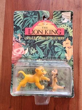 VINTAGE 90'S MATTEL DISNEY THE LION KING YOUNG SIMBA & TIMON ACTION FIGURE - 💖