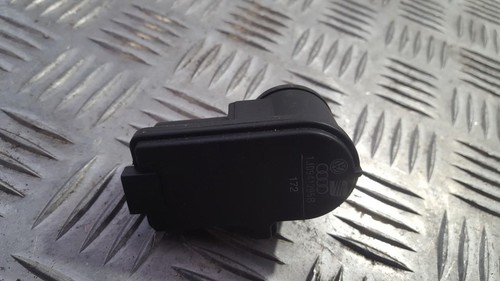 1J0941295B Scheinwerfer Stellmotor 172 Volkswagen Golf DE543503-92