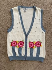 Koret City Blues Vtg Sz L Sweater Vest Knit Embroidered Flower Detail Cottagecor