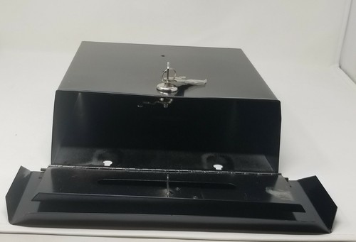 Solar Group Black Residential Vertical Style Mailbox New In Box with Key - Picture 11 of 12