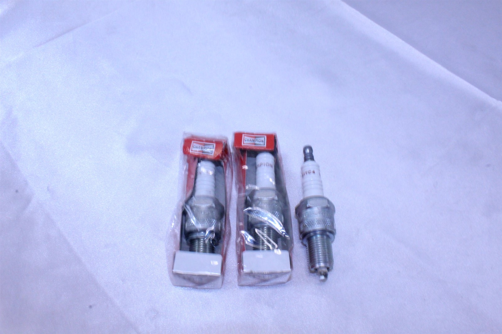 Pack of 3 Champion Spark Plugs N11YC4 Copper Plus Auto Plug Bundle