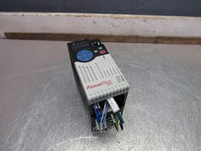 ALLEN BRADLEY POWERFLEX-525 25B-D1P4N114 SER-A AC DRIVE 480V 0.4kW .5HP XLNT  