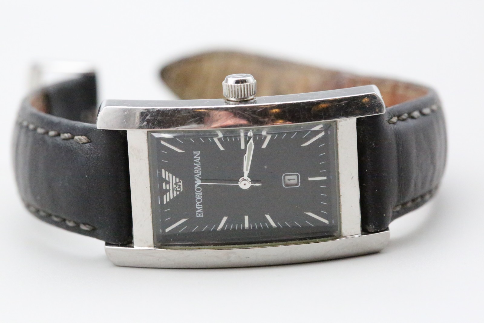 Armani Gent's #E Wristwatch Quartz Emporio - vintagewatches.pk