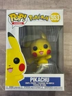 Funko Pop! Pokemon - Pikachu #553 Vinyl Figure E2