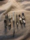 Assorted wathes vintage for parts or to fix