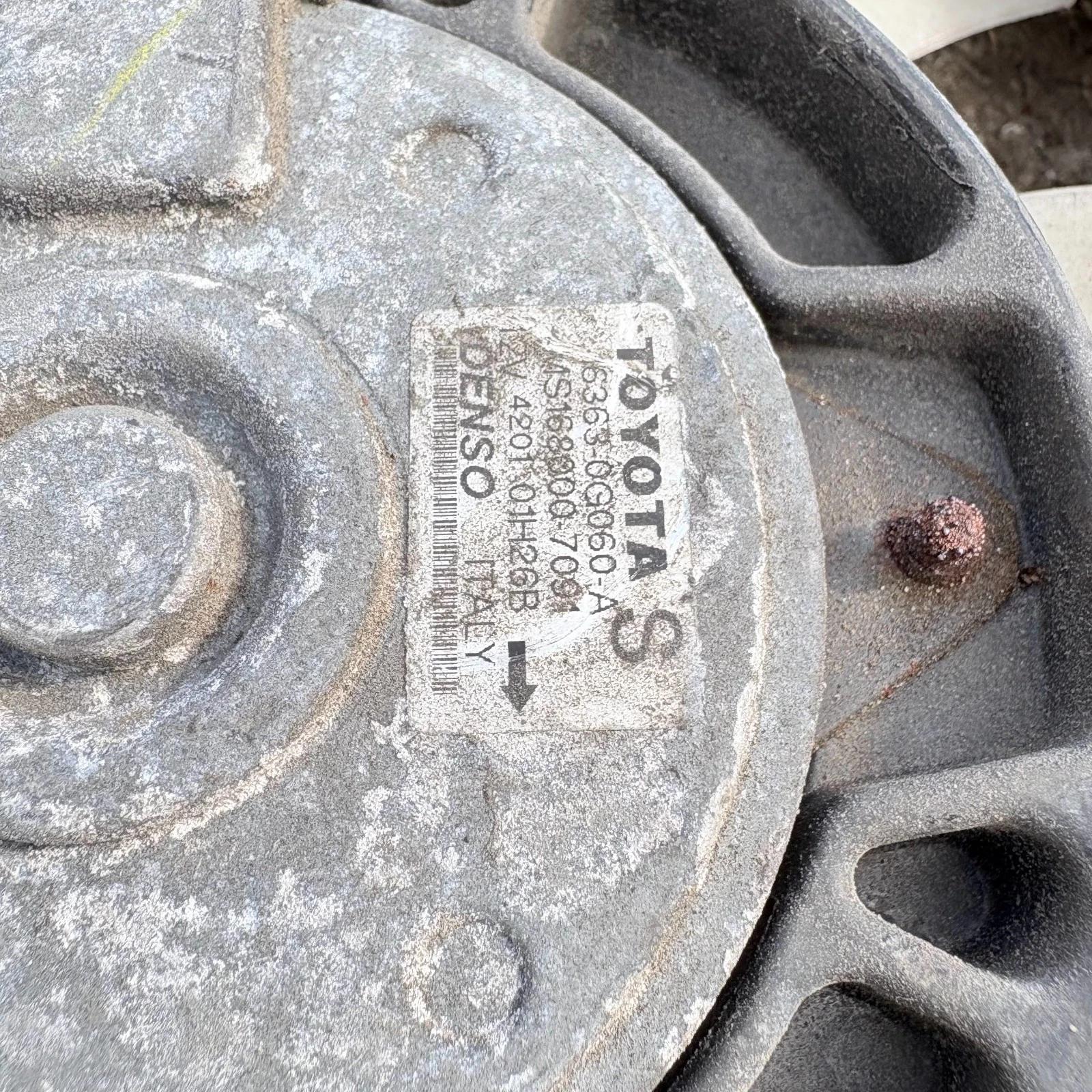Toyota Denso secondary cooling fan motor identification