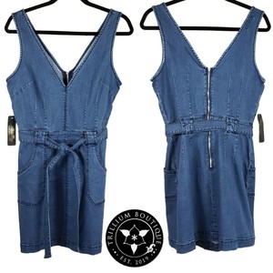 Discontinued Model Bebe Deep V Neck Denim Zipper Mini Dress Size 8 Spring Summer Dress Nwt All 5 Types Www Globalwealths Org
