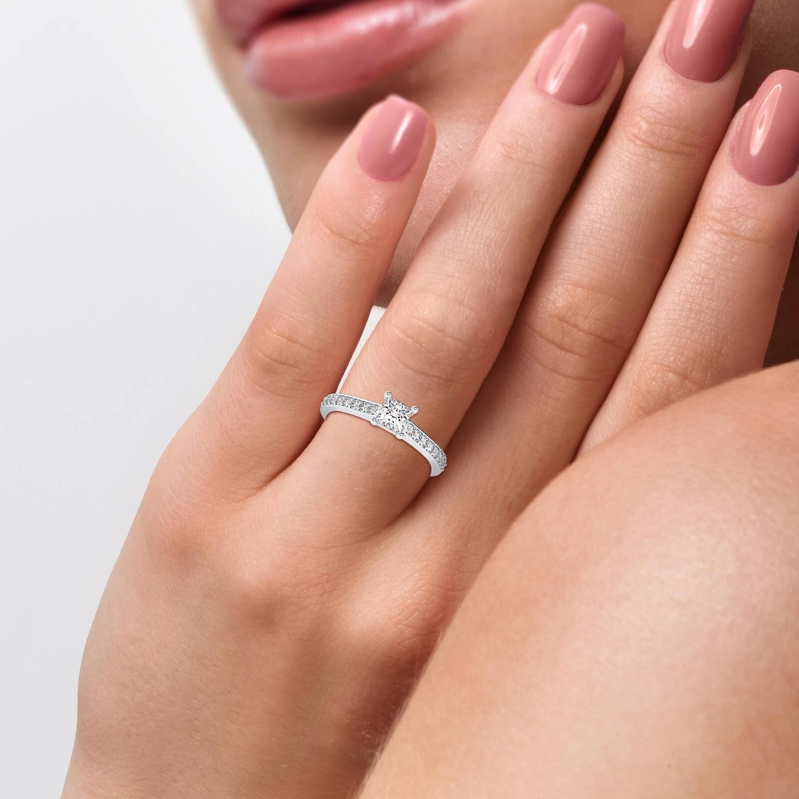 0.75ct IGI Certified Lab Grown Diamond Engagement Ring Princess Cut 14k Gold image-5