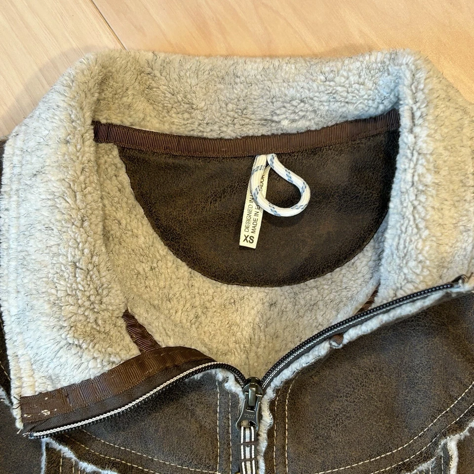 Jaqueta feminina Kuhl Projekt Dani Sherpa sem capuz XS - Imagem 4 de 4