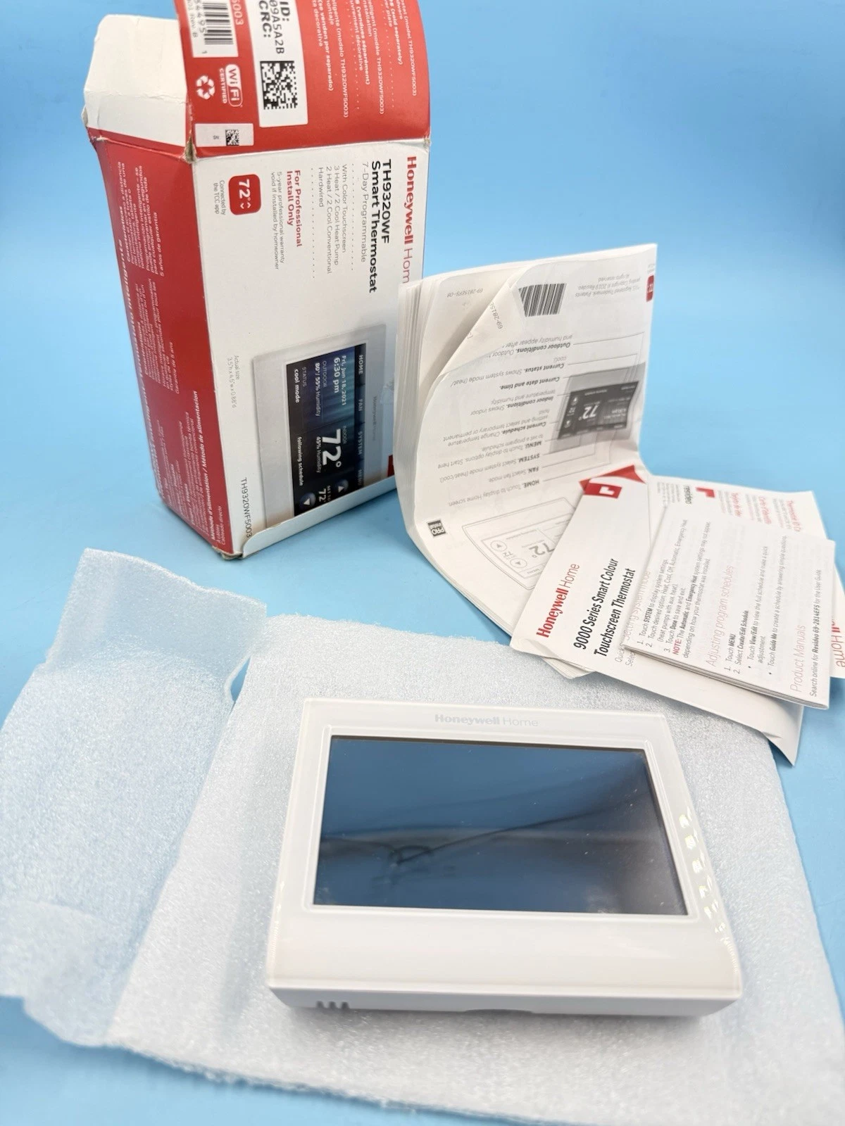 Honeywell TH9320WF5003 WiFi Color Touchscreen Thermostat, Missing Back Plate
Opens in a new window o