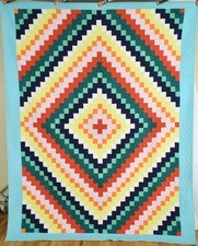 COLORFUL Vintage Amish Trip Around the World Zigzag Antique Quilt