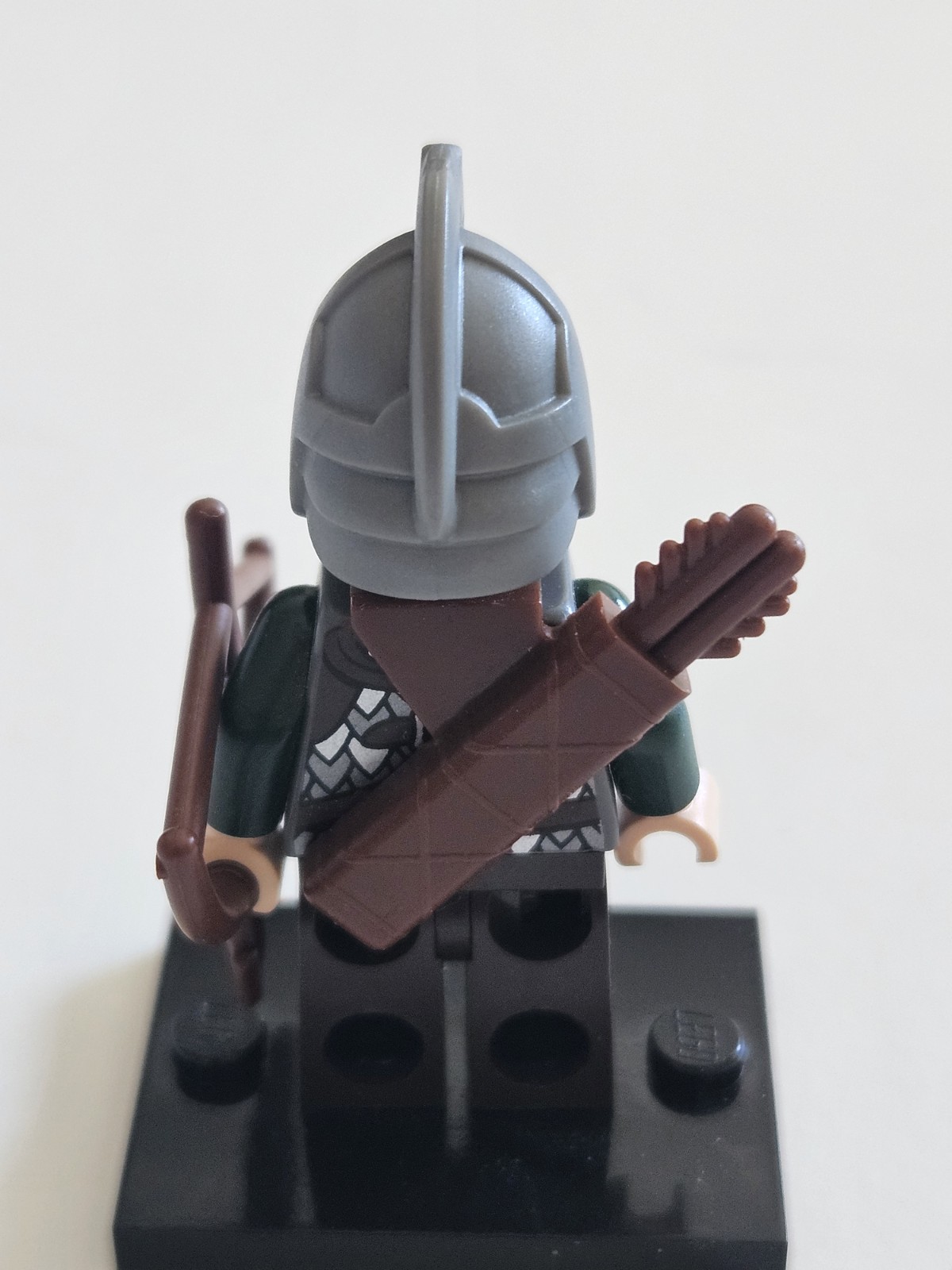 Lego Rohan LEGO The Lord of the Rings Rohan Soldier Minifigure LOR009 From Set ...