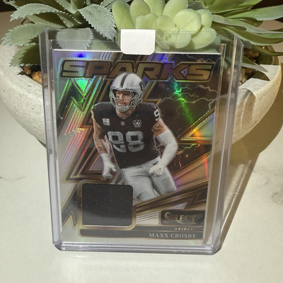 Panini Select 2025 Maxx Crosby Raiders Sparks SPK-MCY Memorabilia Serial #/149