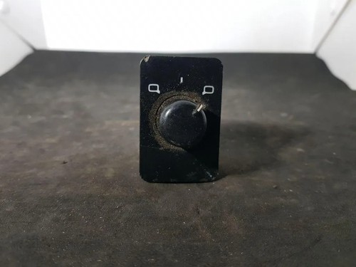 AUDI A6 4A2, C8 Spiegeleinstellschalter 4B0959565A 2.50 Diesel 2002 34007789