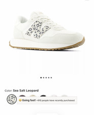 New Balance 237 Women s Low Top Lace-Up Sneak...