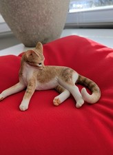Sherratt and Simpson Ginger Tabby Cat lying licking fur Figurine 55556 150g