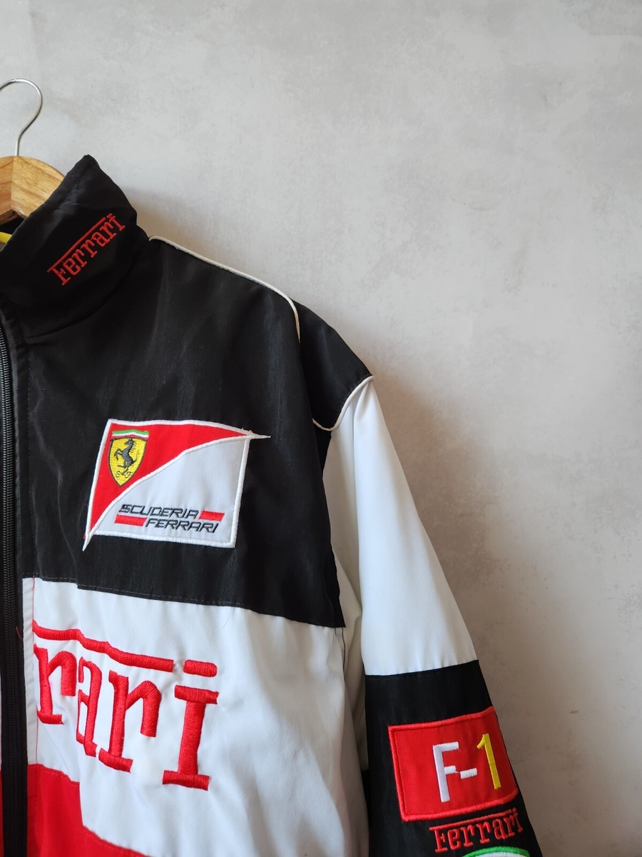 7AS1 【Ferrari】F1 レーシングジャケット　企業ロゴ　古着used 7AS1 【Ferrari】F1 レーシングジャケット 企業ロゴ 古着used
