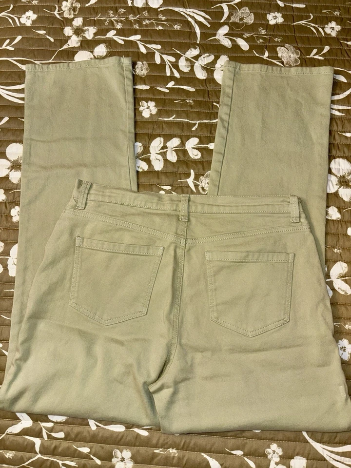 Jeans Gloria Vanderbilt Amanda verde claro talla 10 Foto 2 de 3