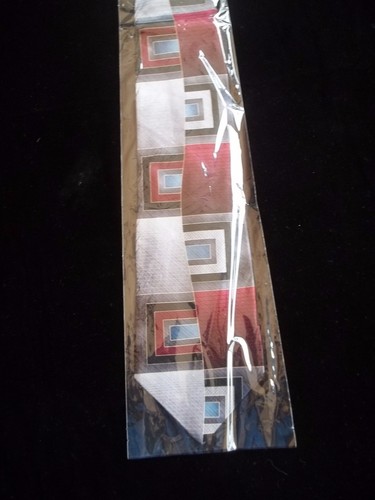 Murano Italia Neck Tie Red Gray Geometric Design Italian Fabric Made in USA TY04 - Picture 3 of 11