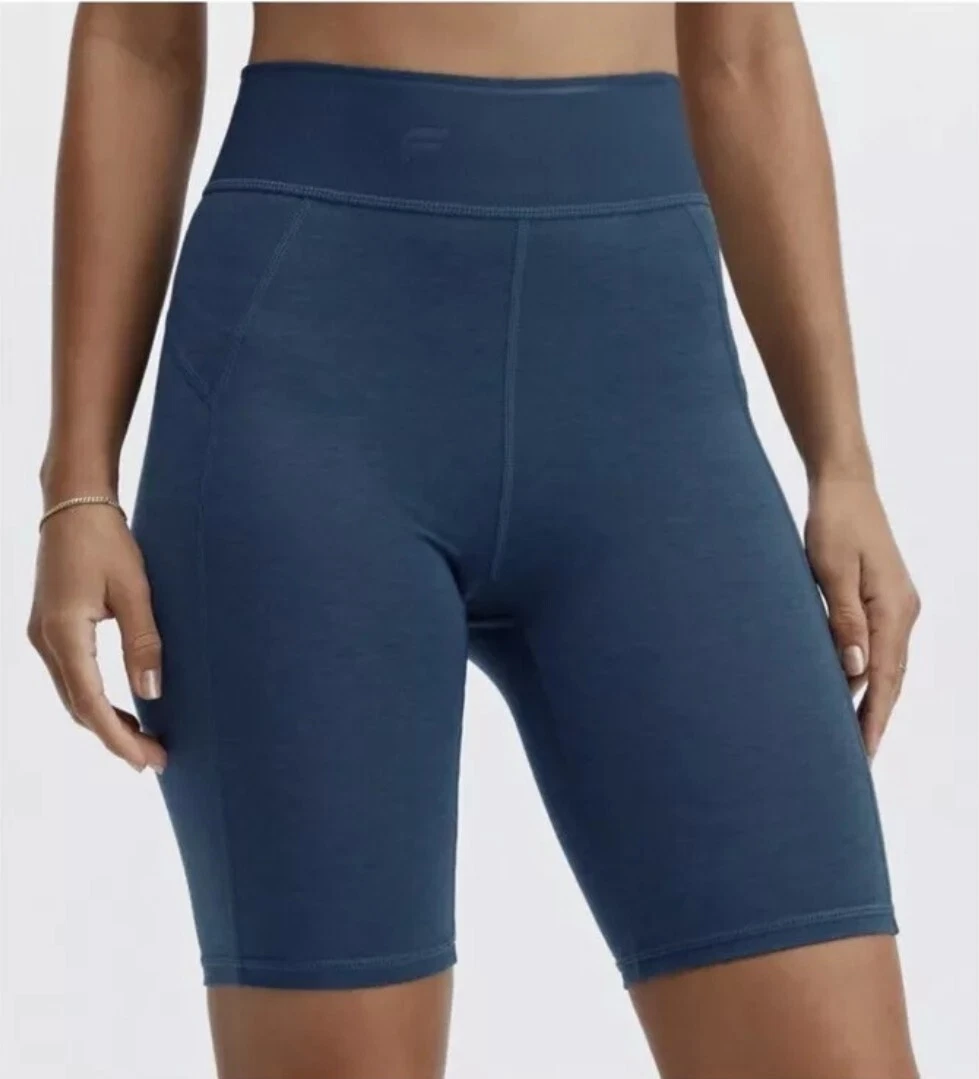 NEW Fabletics Size XS Ultra-High Waisted Wool Baselayer Bike Shorts