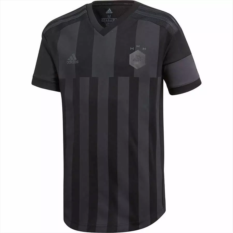 ropa adidas barata china precios