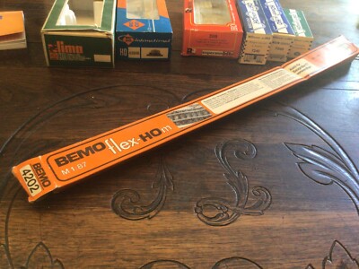BEMO HO ref/4202 ́ ́ EMPTY BOX flex tracks 500 mm ́ ́ ́