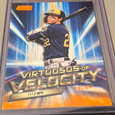Topps 2023 Stadium Club Virtuosos of Velocity Christian Yelich Orange VV-25 /50