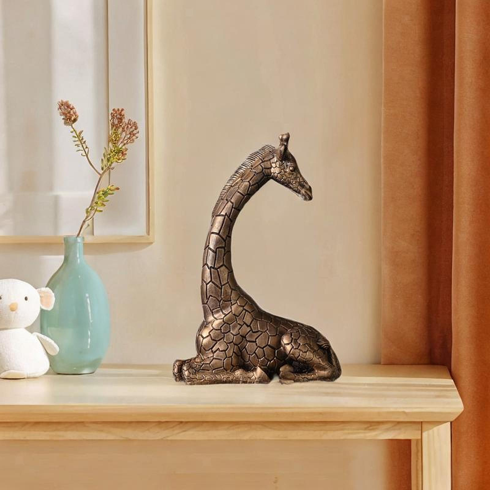 Giraffe Statue Collectible Resin Figurine for Desk Housewarming Bookshelf