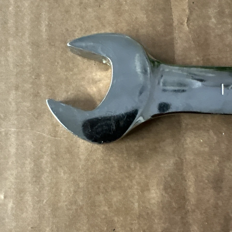 Husky 1” 12 Ratcheting Combination Wrench Tool USED Chrome - Image 4 of 4