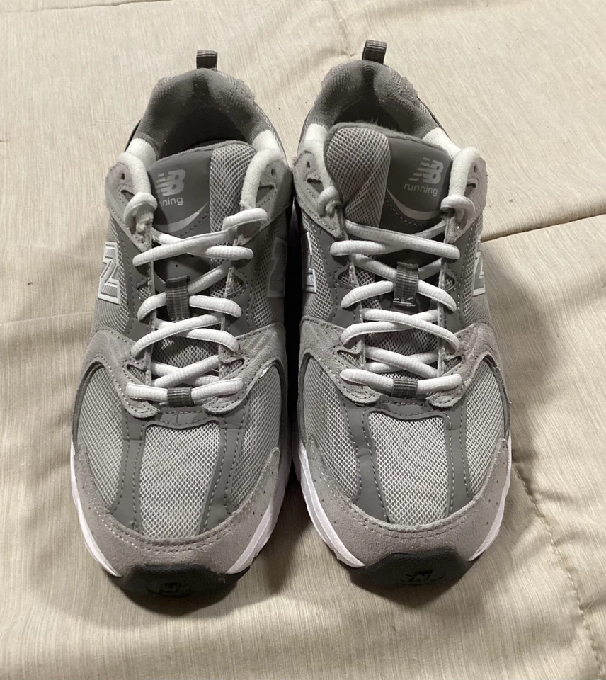 Tênis New Balance 530 Feminino Tamanho 8 Cinza Branco Masculino Tamanho 6.5" - Imagem 3 de 4