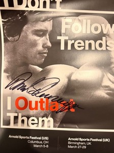 Arnold Schwarzenegger Singed Auto Momentus Poster Beckett COA BAS  12x16